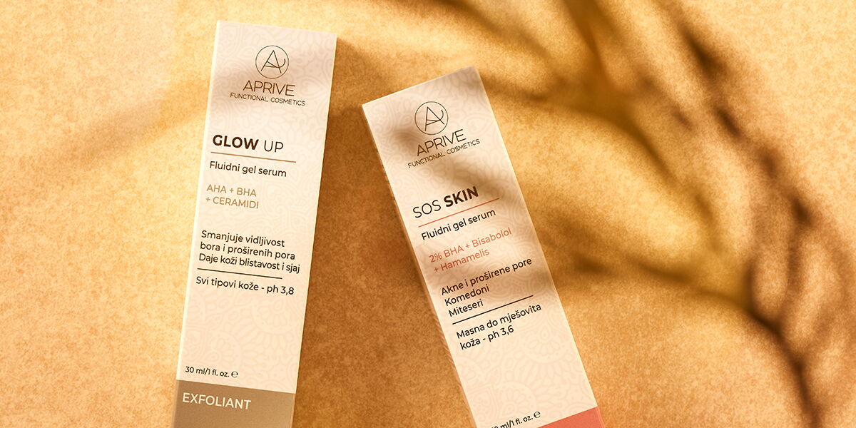 Dvije kutije Aprive Functional Cosmetics seruma: Glow Up eksfolijant s AHA, BHA, ceramidima i SOS Skin za masnu do mješovitu kožu s 2% BHA, bisabololom, hamamelisom.